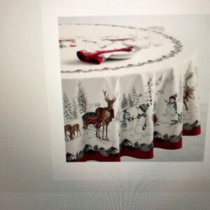 Beautiful winter theme table linen